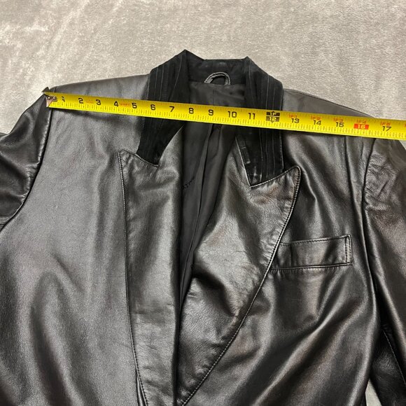 Vintage Bally Of Switzerland Women's 2 Button Black Leather Jacket Coat Size 36 - Picture 5 of 11